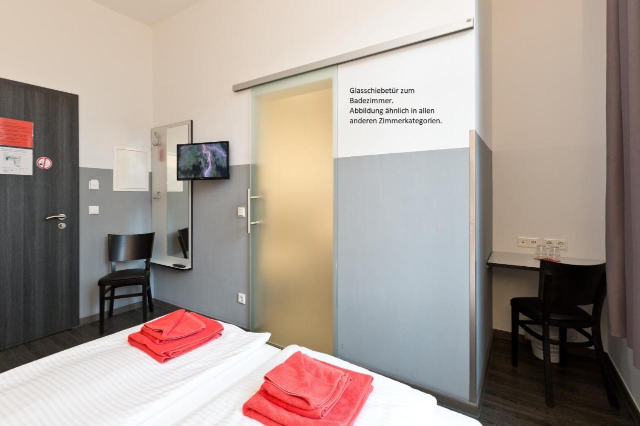 Hotel Zwischen Den Seen Waren  Exteriér fotografie