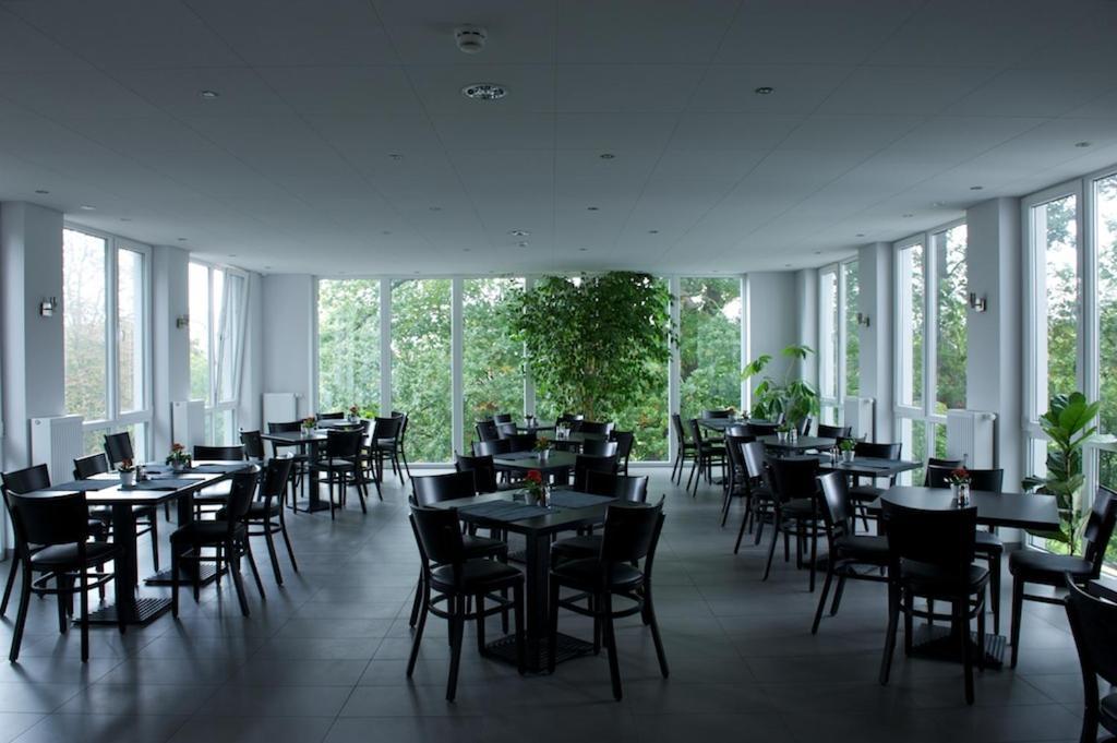 Hotel Zwischen Den Seen Waren  Exteriér fotografie